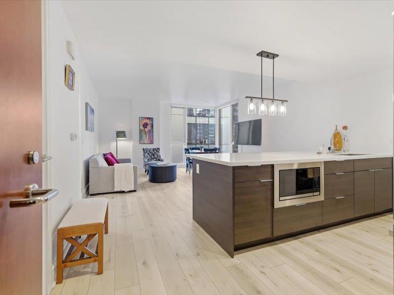631 Folsom Street 7b Property Photo 4