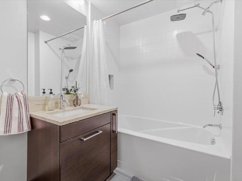 631 Folsom Street 7b Property Photo 20