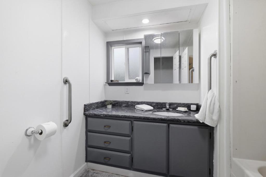 18285 China Grade Road 14 Property Photo 23