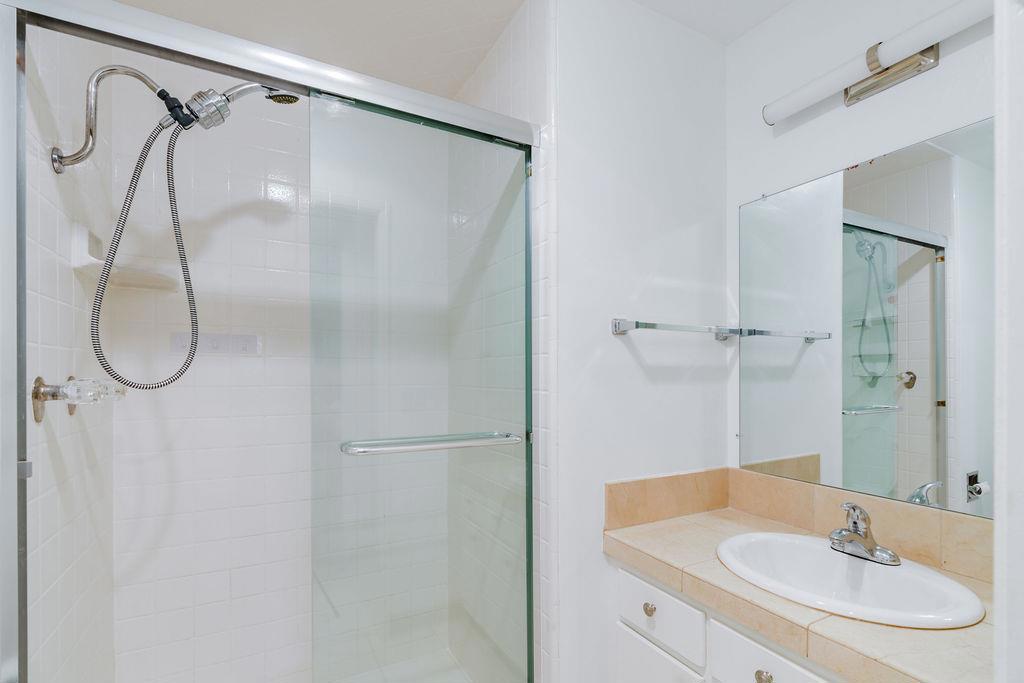 100 E Middlefield Road 4h Property Photo 25