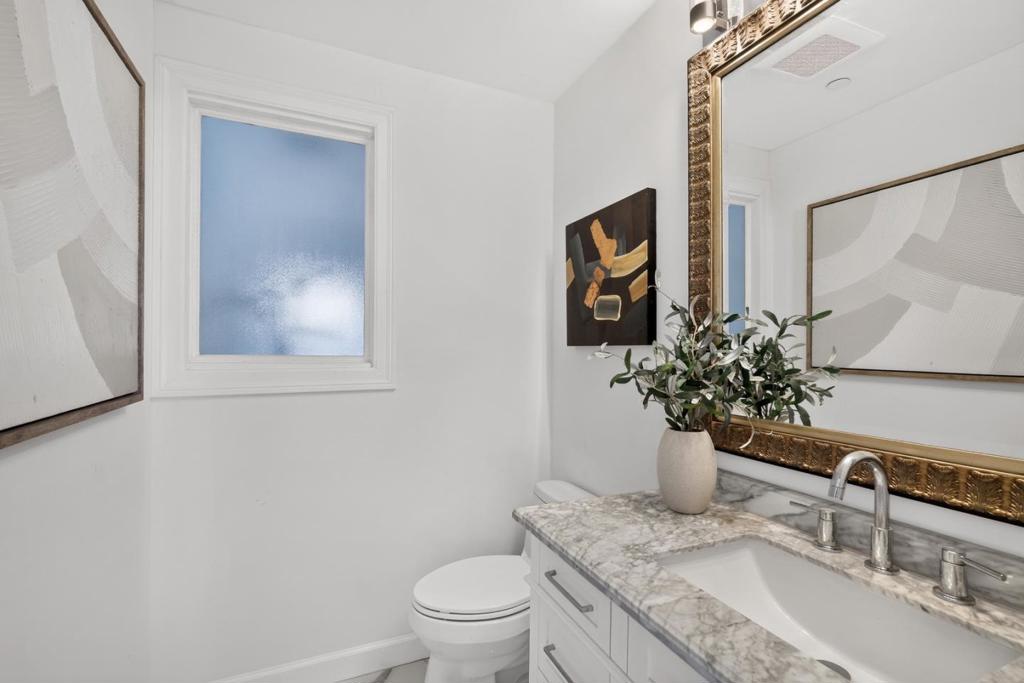 488 Gilbert Avenue Property Photo 14