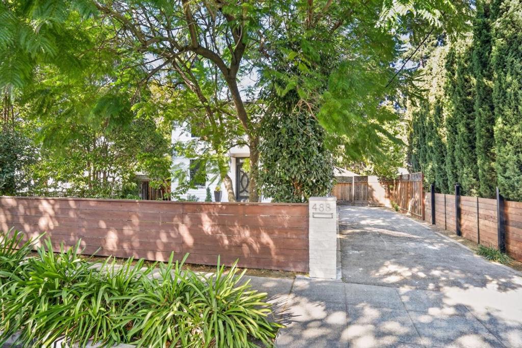 488 Gilbert Avenue Property Photo 32