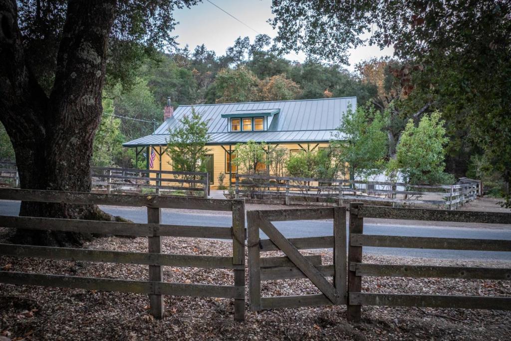 38652 Tassajara Road Property Photo 2
