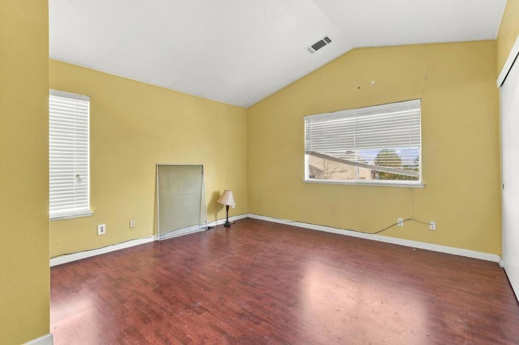 151 Wellington Place Property Photo 14