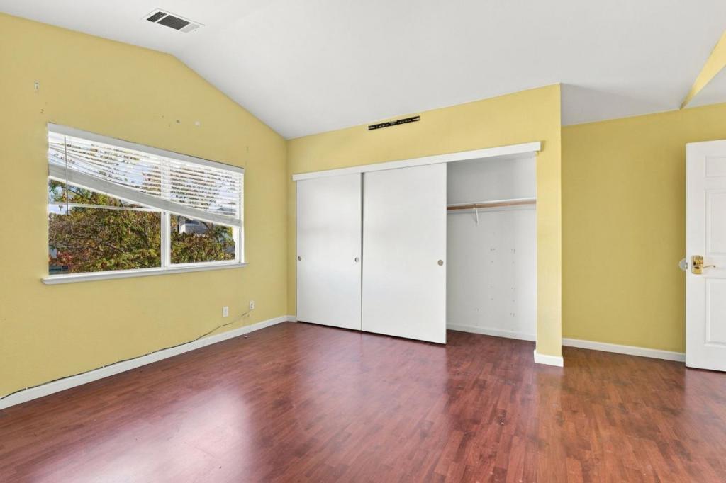 151 Wellington Place Property Photo 17