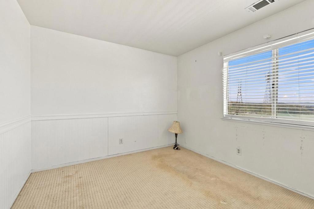 151 Wellington Place Property Photo 27