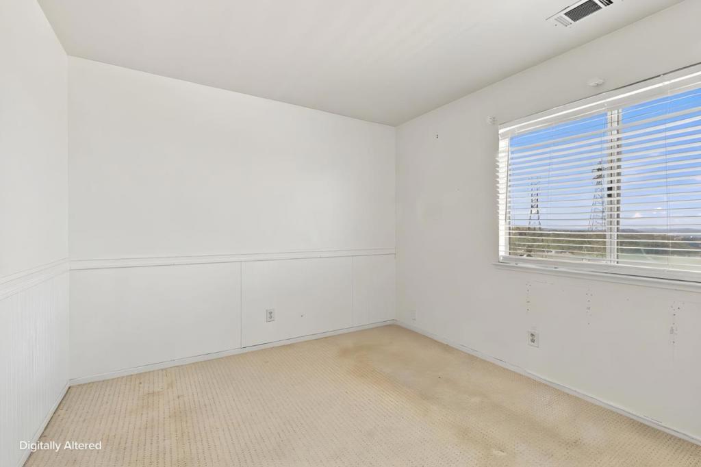 151 Wellington Place Property Photo 28