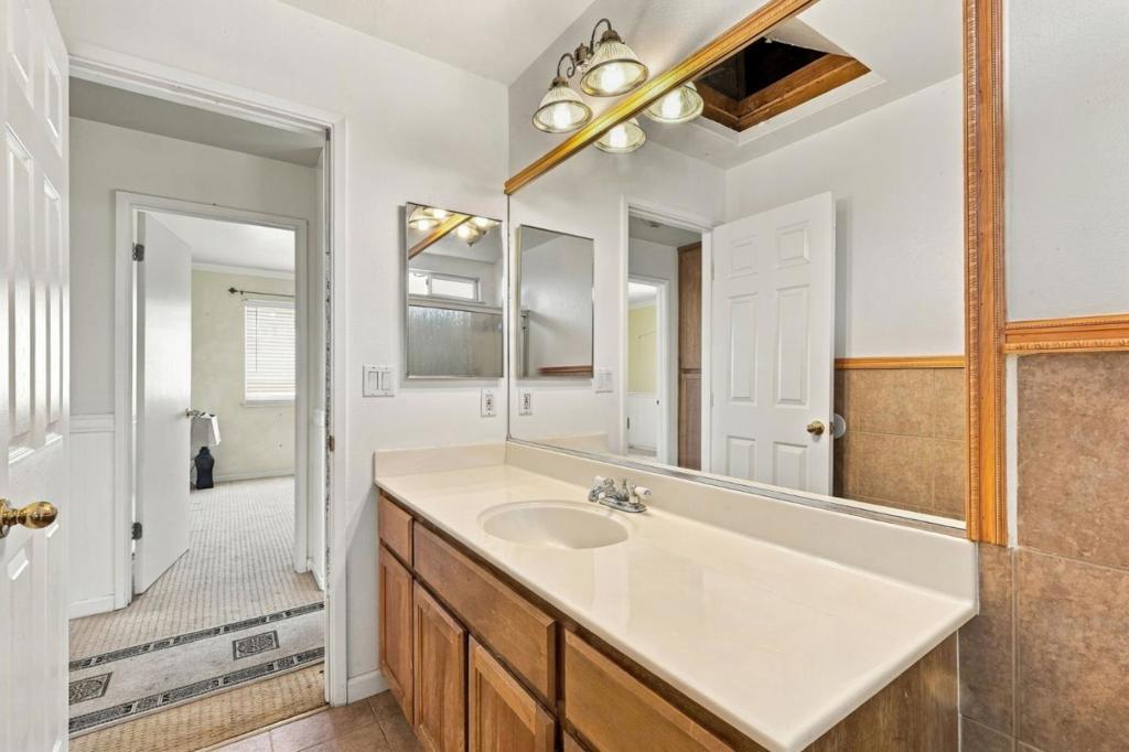 151 Wellington Place Property Photo 30