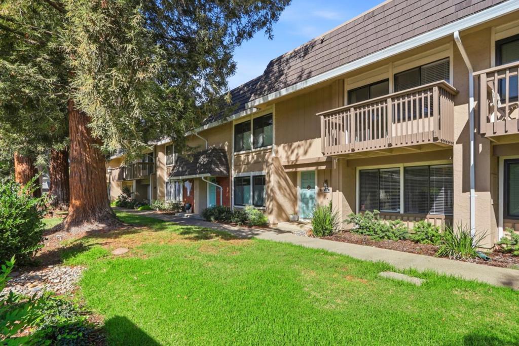 4744 Durango River Court Property Photo 5