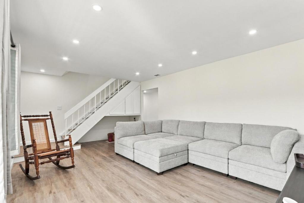 4744 Durango River Court Property Photo 14