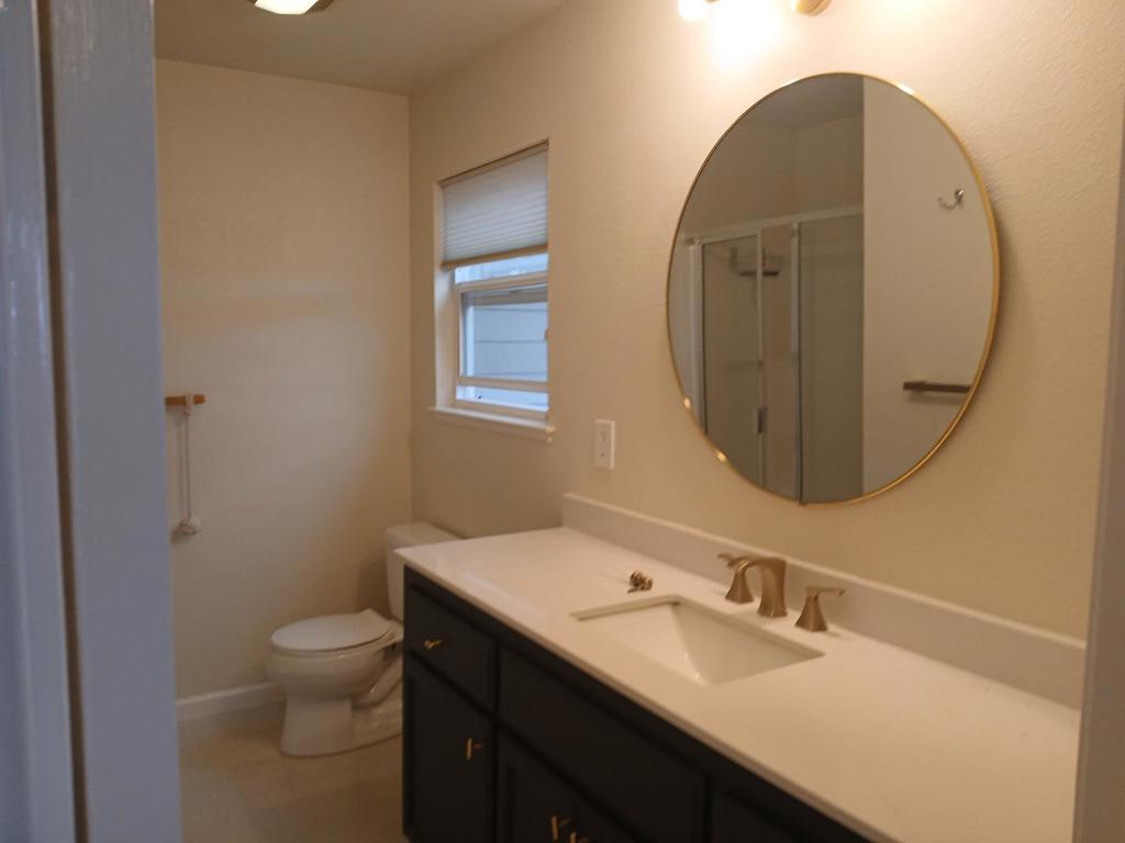 406 Coronado Street Property Photo 15