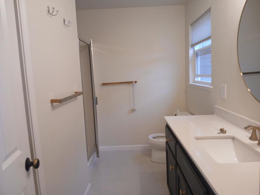 406 Coronado Street Property Photo 16