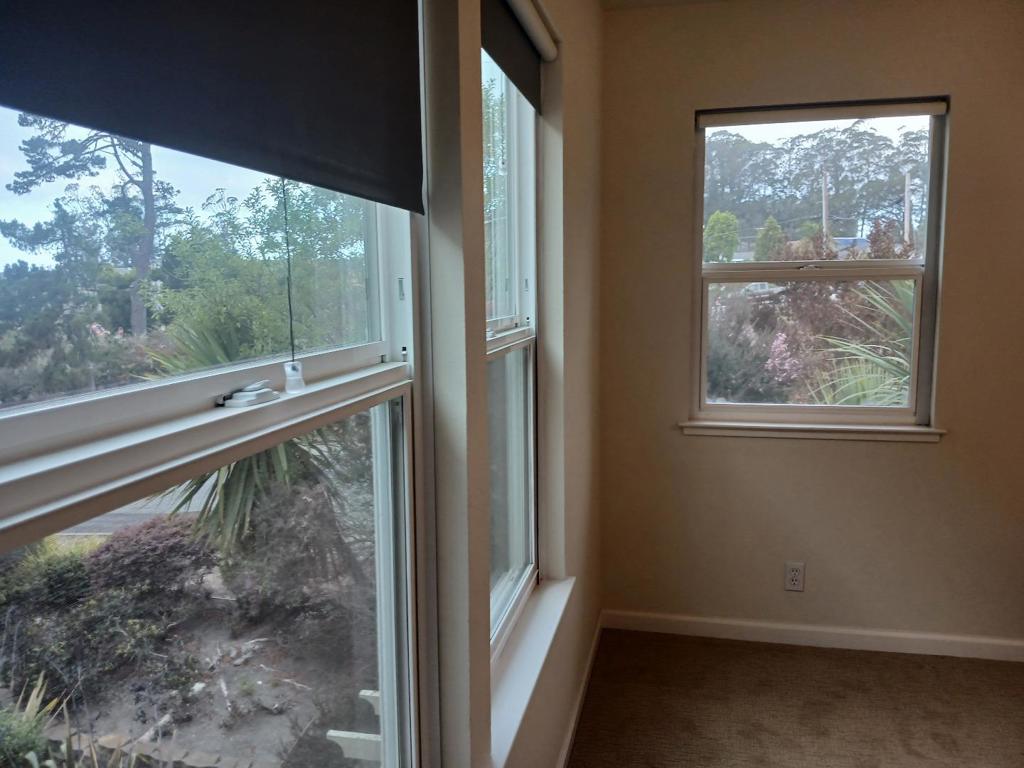 406 Coronado Street Property Photo 17