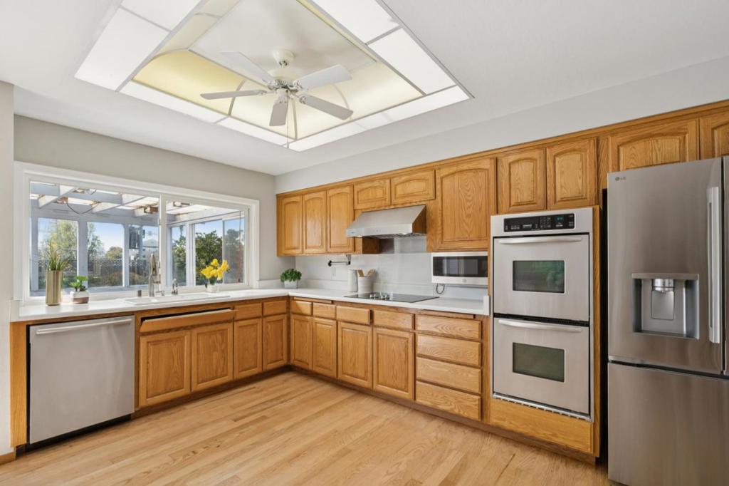 999 Lurline Drive Property Photo 34