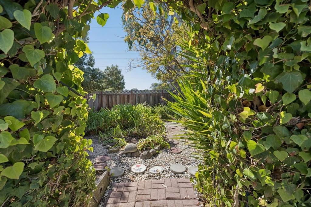 999 Lurline Drive Property Photo 61