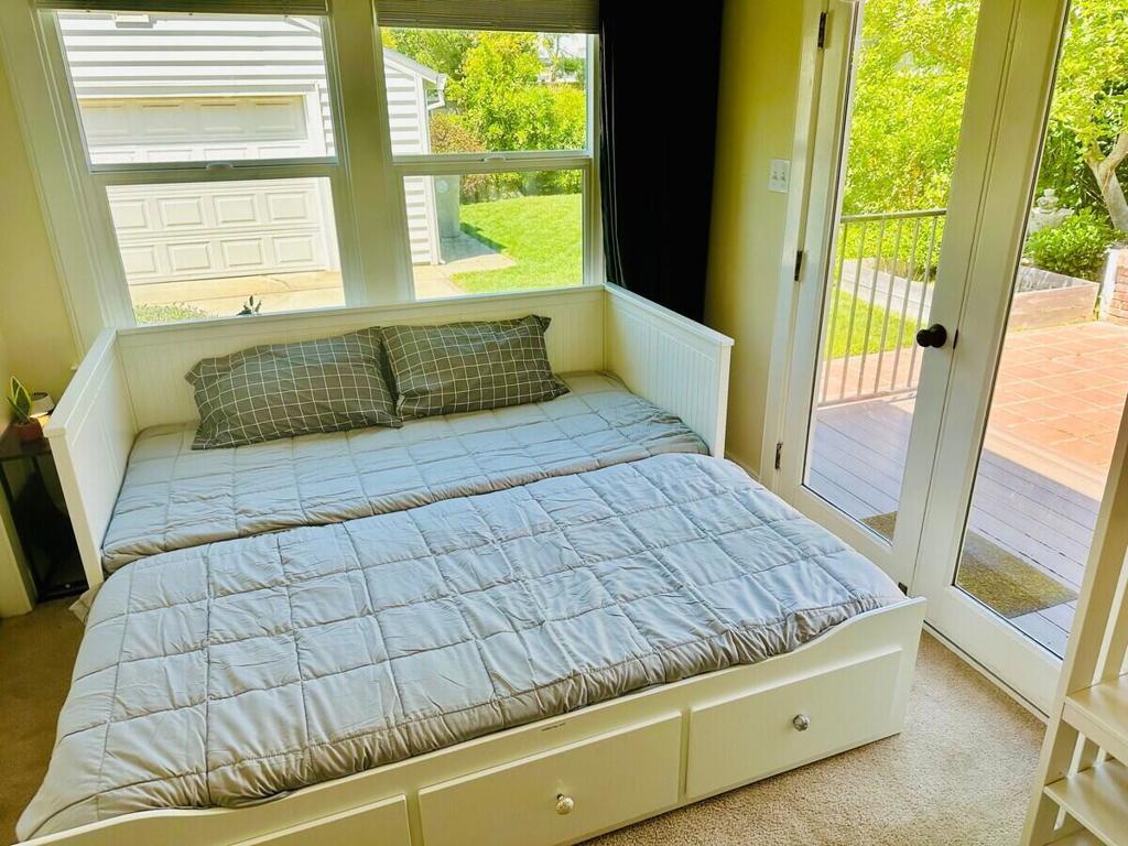 1224 47th Street Property Photo 19
