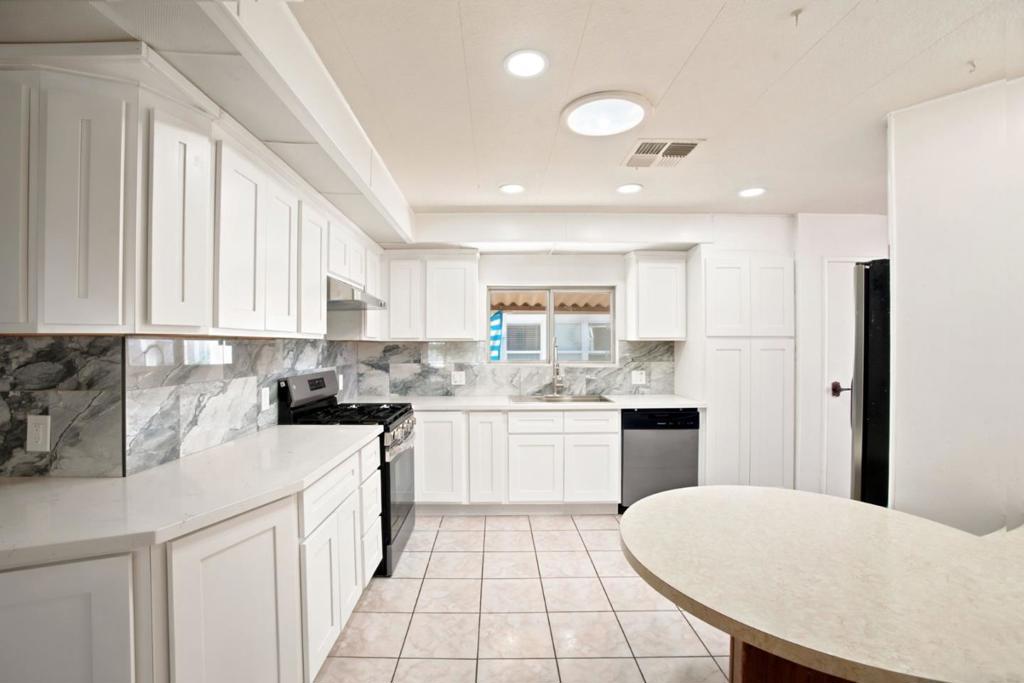 1845 Quimby Road 1845 Property Photo 5