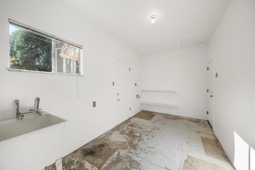 14961 National Avenue Property Photo 23