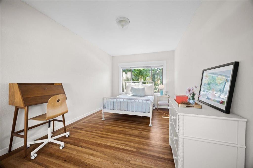 1321 Cabrillo Avenue Property Photo 21