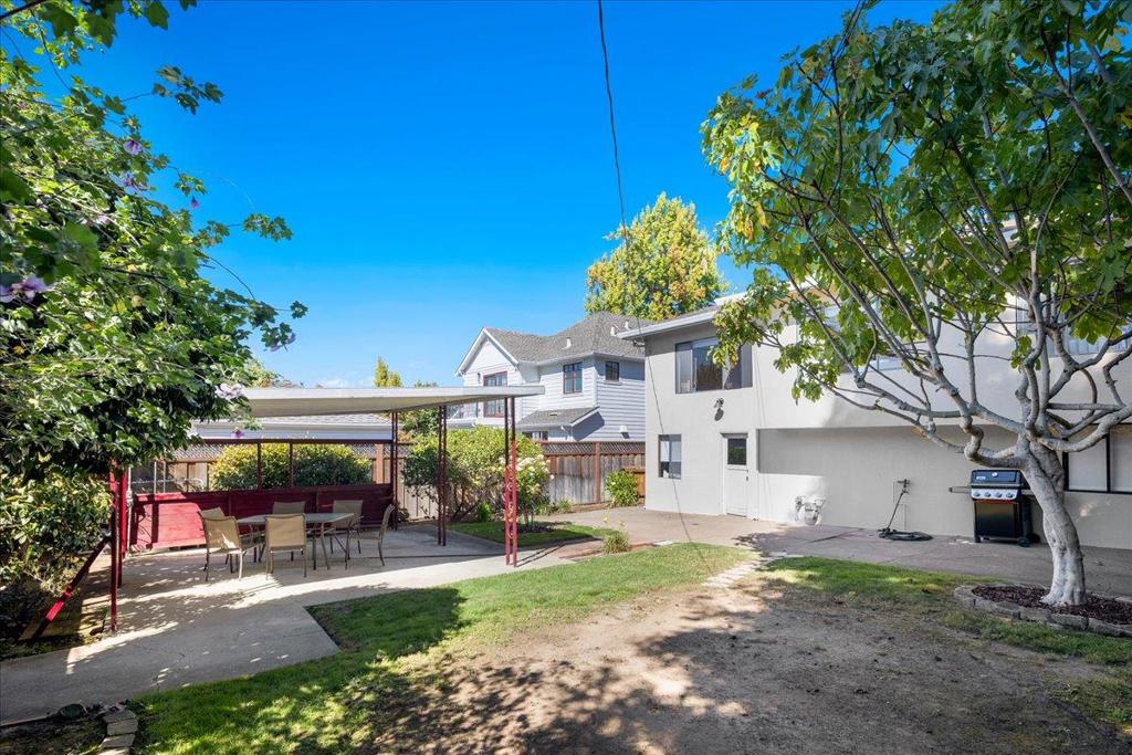 1321 Cabrillo Avenue Property Photo 32