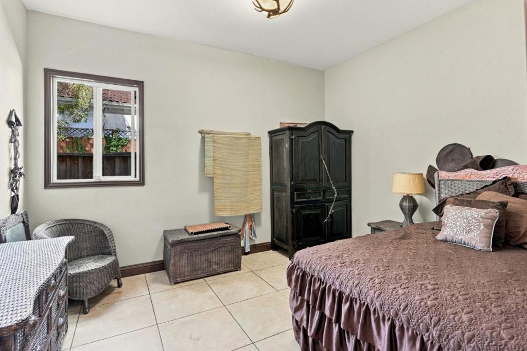 4915 Formby Court Property Photo 45