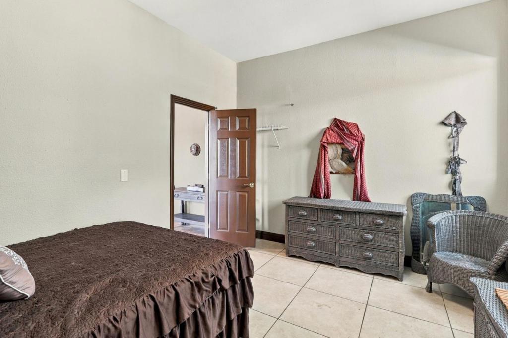4915 Formby Court Property Photo 46