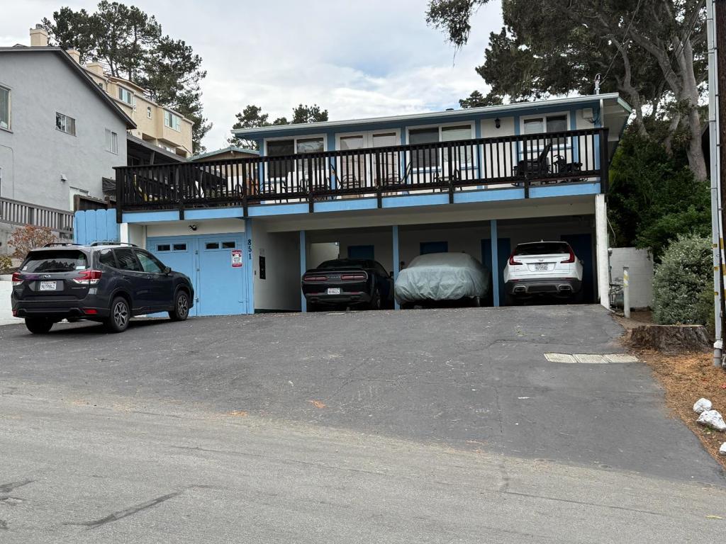 851 Lyndon Street Property Photo 1