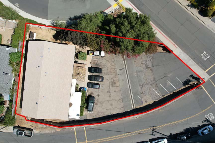 612 Stanislaus Avenue Property Photo 4