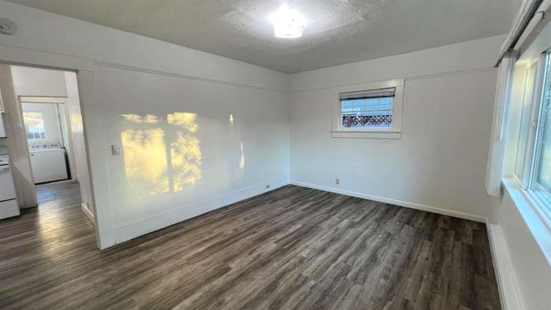 471 Franklin Street Property Photo 2