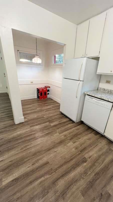 471 Franklin Street Property Photo 6