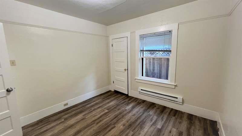 471 Franklin Street Property Photo 10