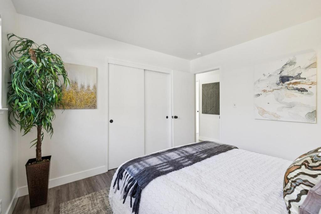10770 Martinwood Way Property Photo 24