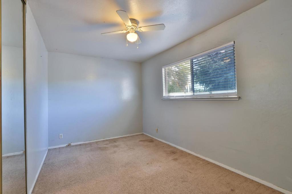 1392 Turlock Lane Property Photo 12