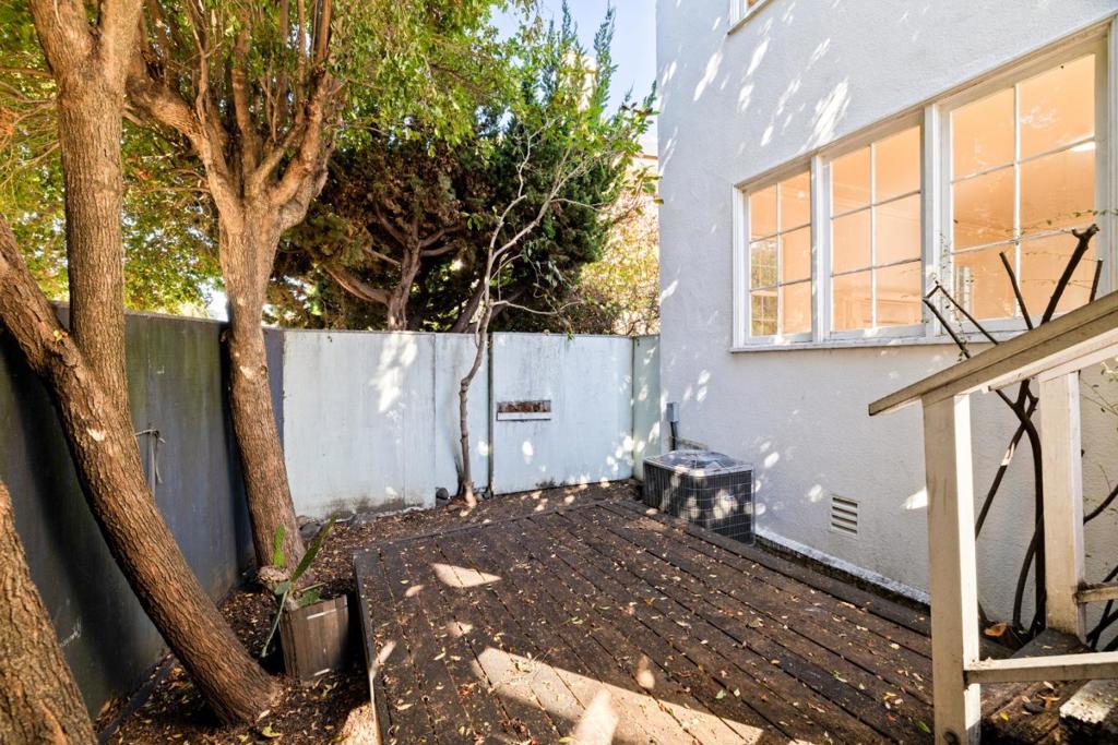 6007 Rockridge Boulevard Property Photo 29