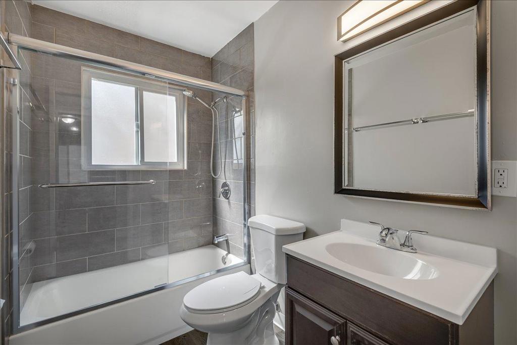 1626 Dwight Way Property Photo 19