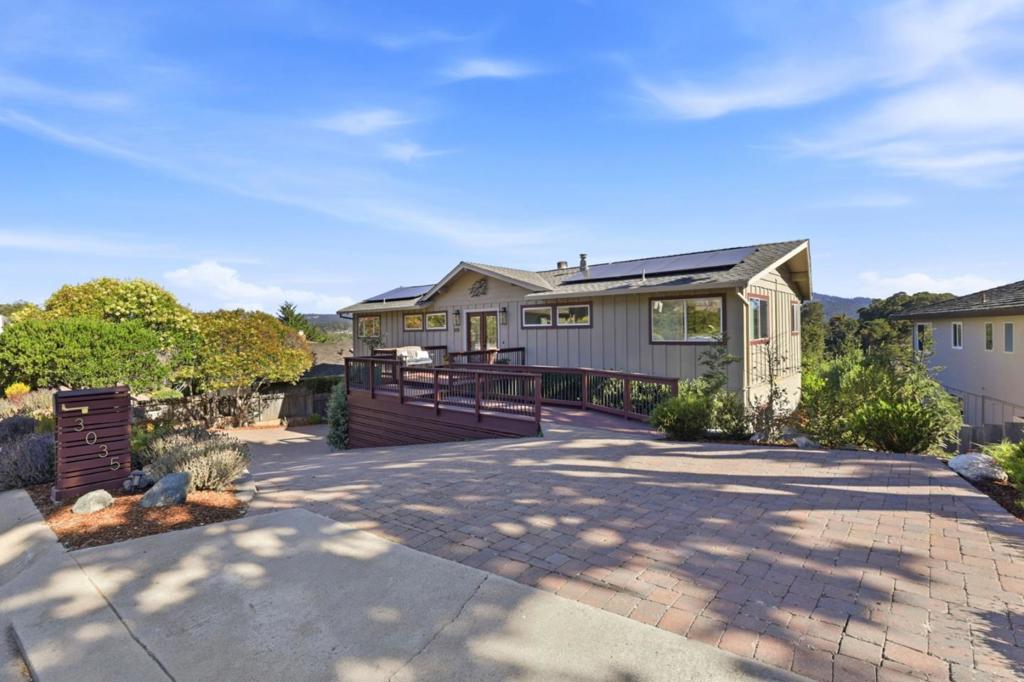 3035 Ribera Road Property Photo 3
