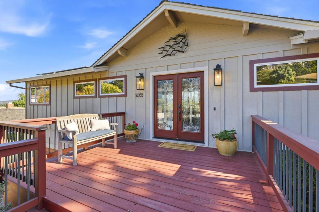 3035 Ribera Road Property Photo 4