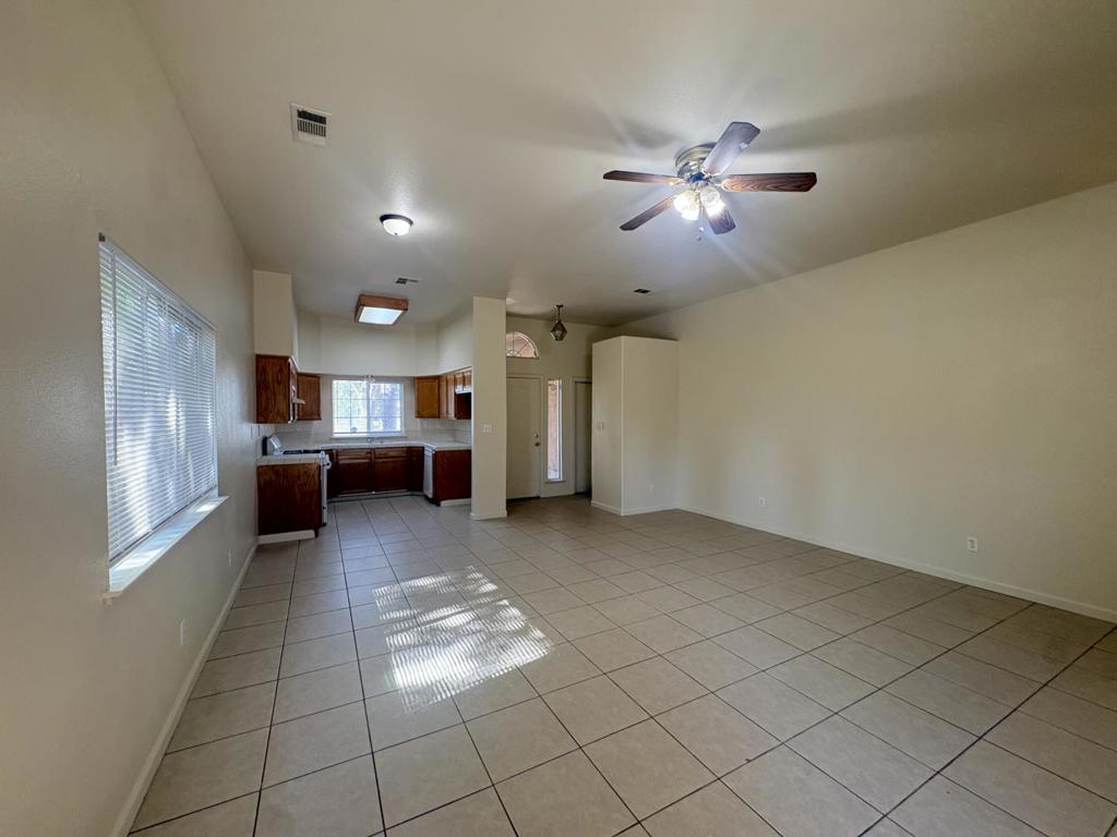 2962 Westminster Court Property Photo 12