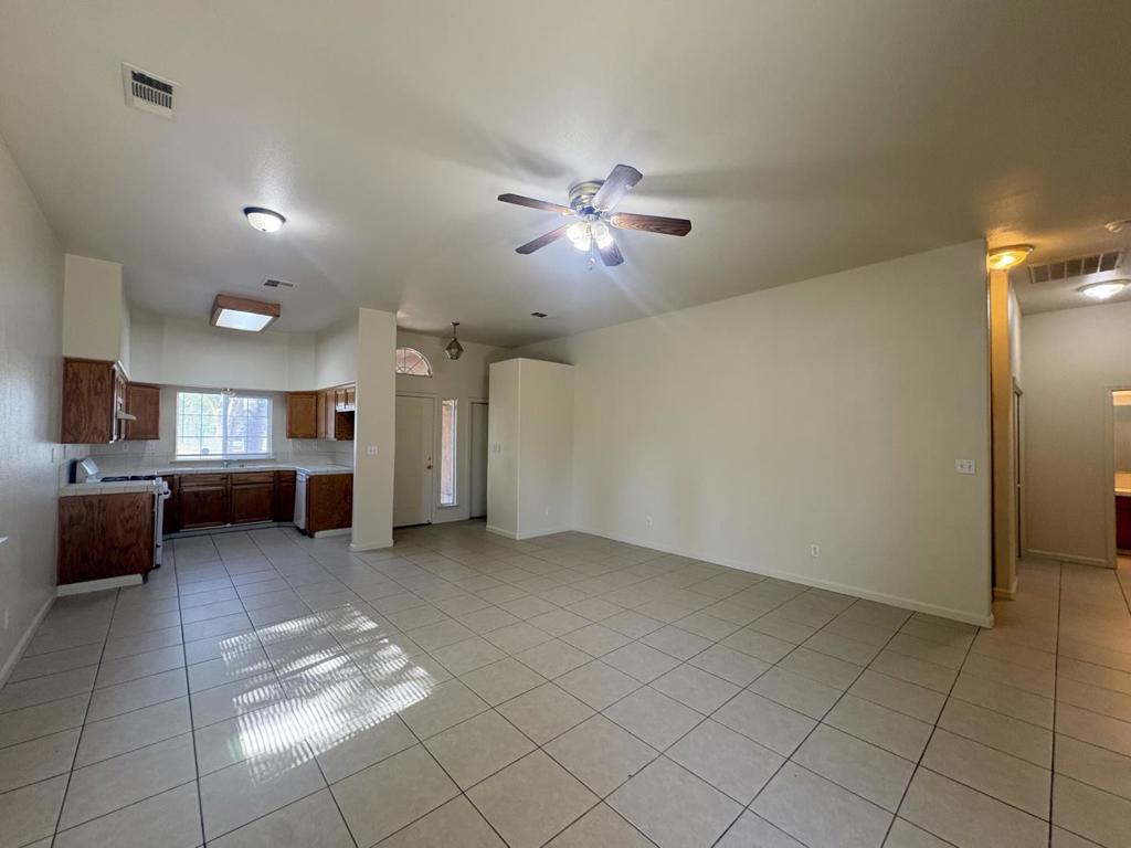2962 Westminster Court Property Photo 13