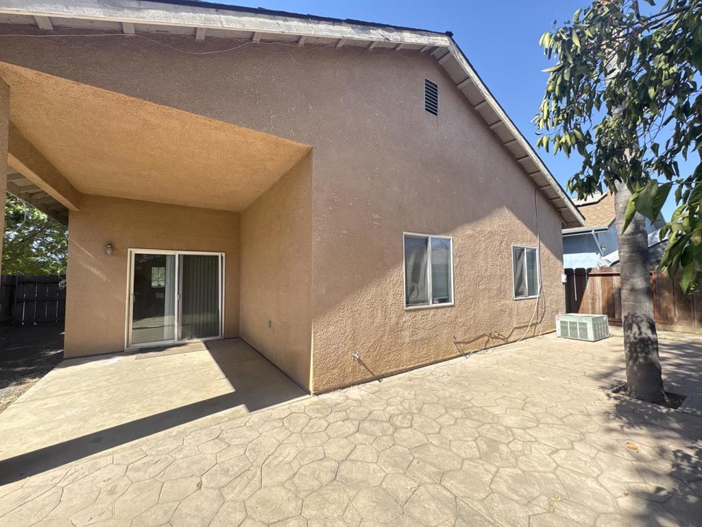 2962 Westminster Court Property Photo 29