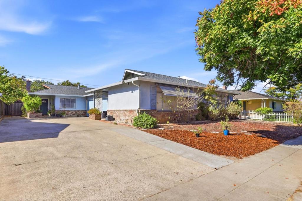 ML82064848 Property Photo 2