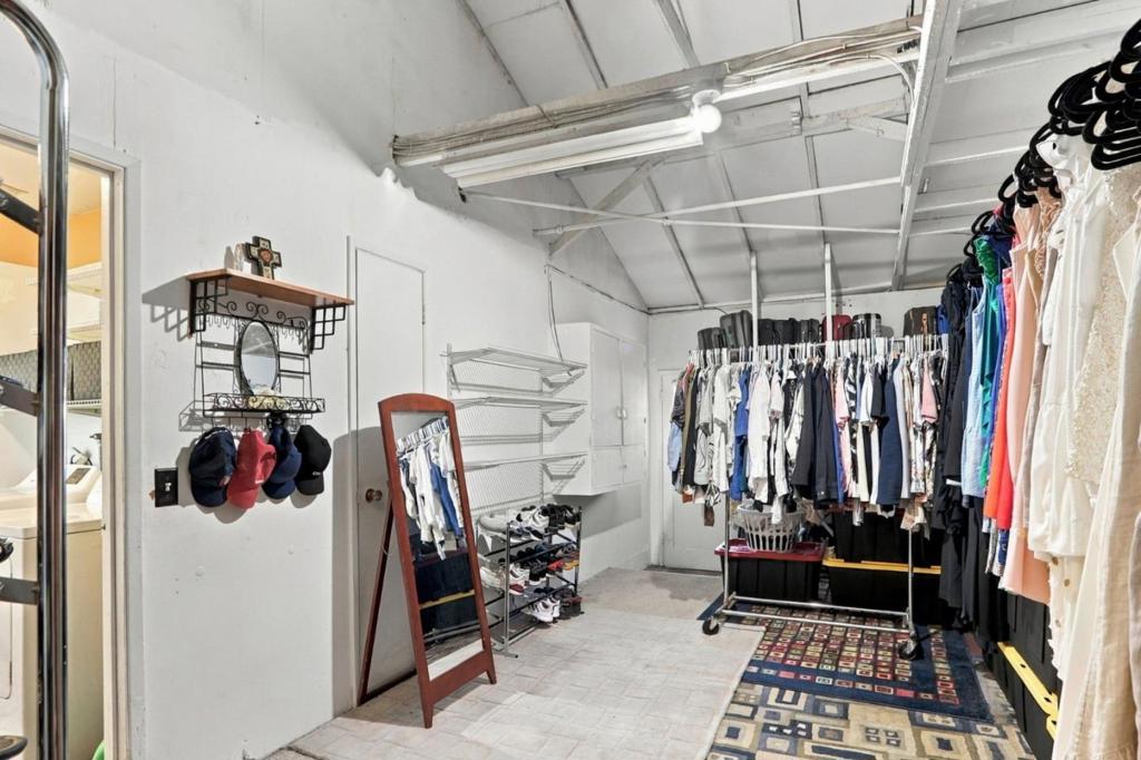 ML82064848 Property Photo 25