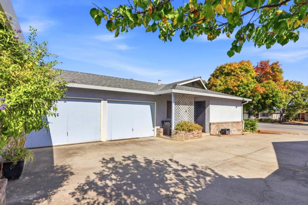 ML82064848 Property Photo 34