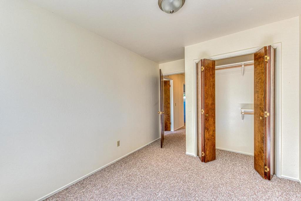 32 Carlton Drive Property Photo 18