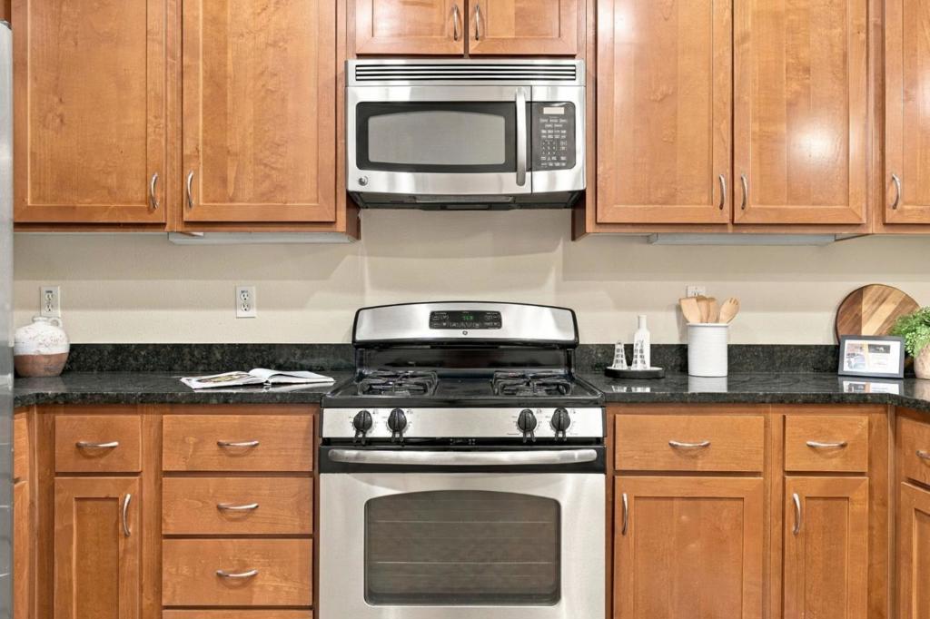 1388 Broadway 103 Property Photo 12
