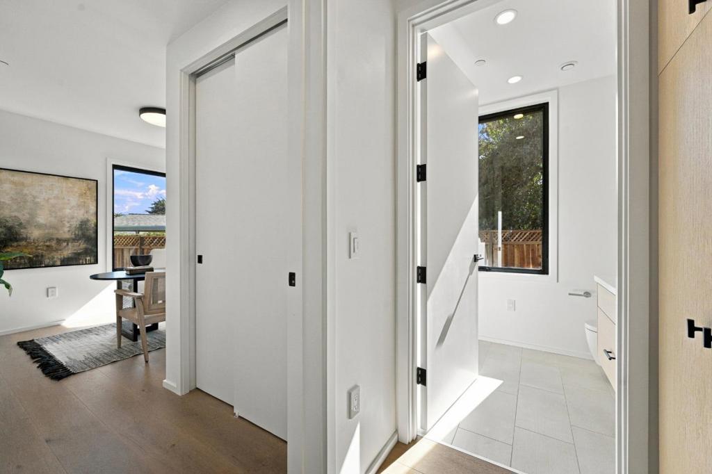 3928 Caxton Court Property Photo 35