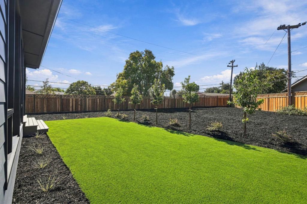 3928 Caxton Court Property Photo 63