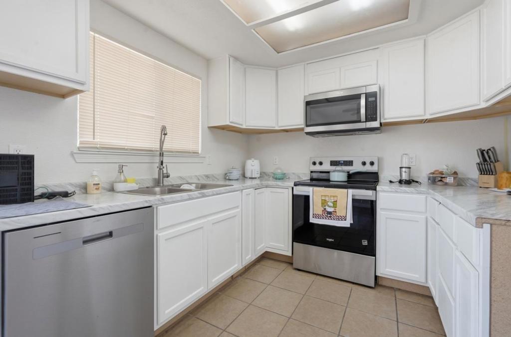1551 Little Rock Court Property Photo 6