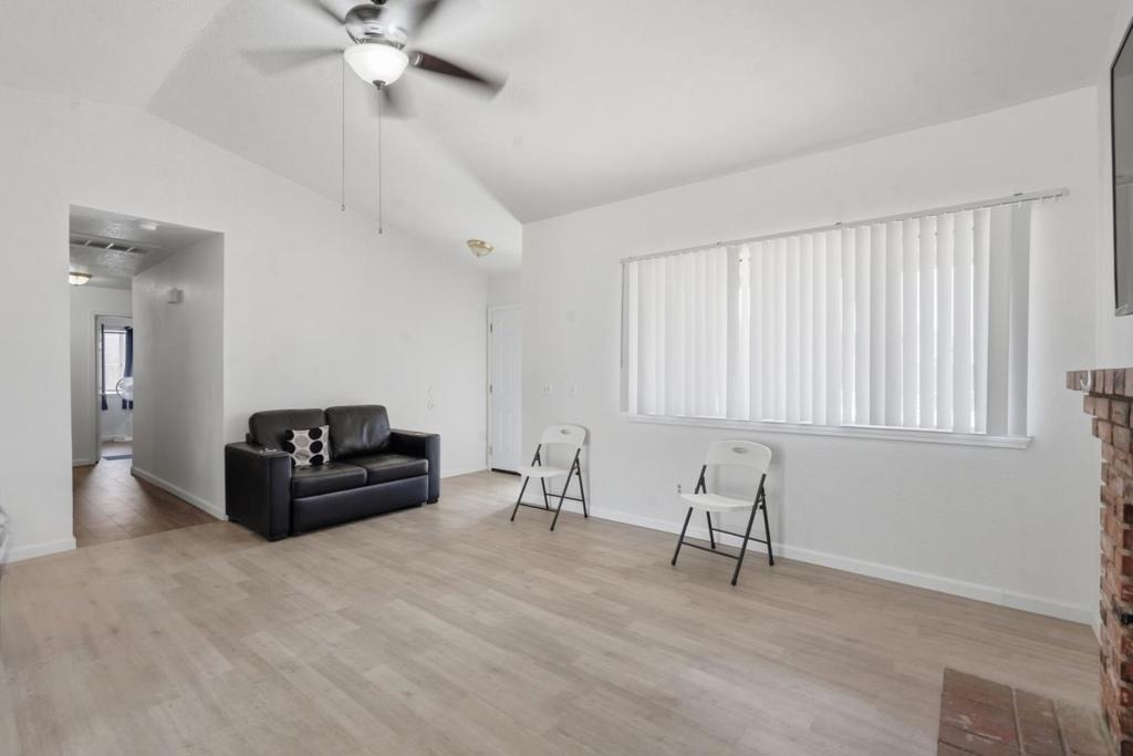 1551 Little Rock Court Property Photo 7