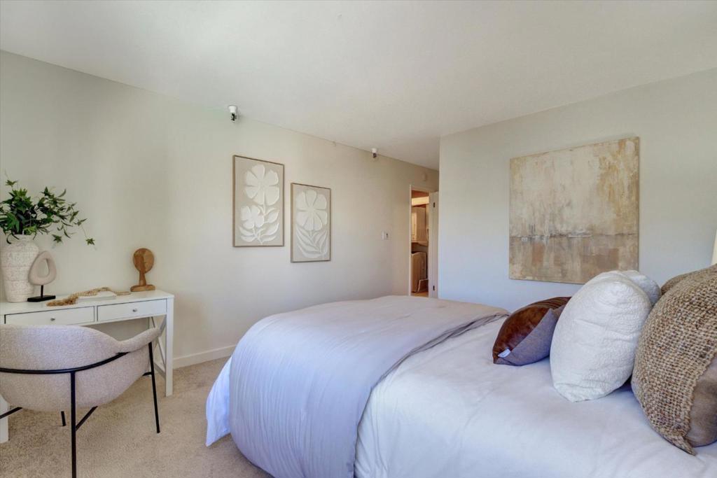 400 Ortega Avenue 306b Property Photo 13